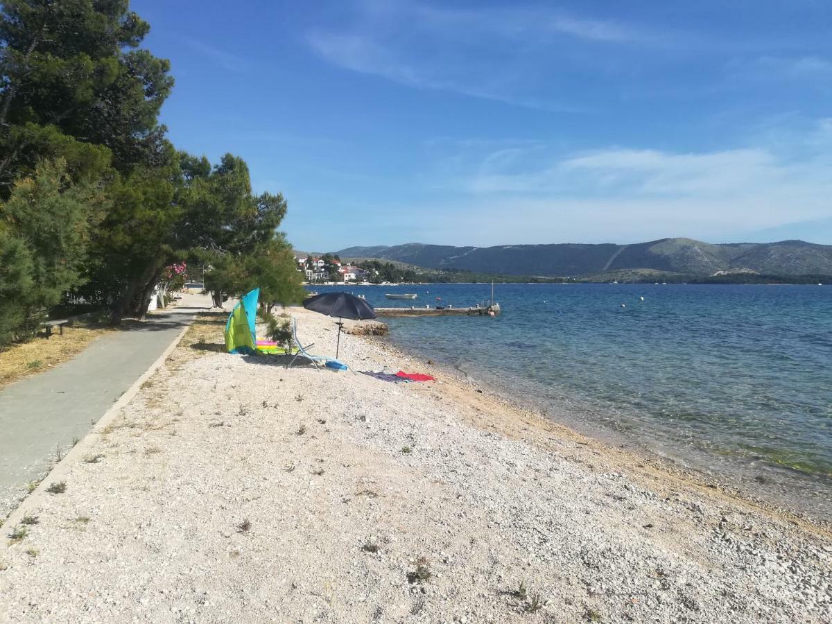 Apartment Seaside Жаборич Экстерьер фото
